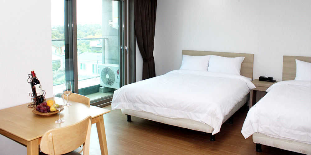 Hotel The Blue Jeju à Seogwipo Extérieur photo